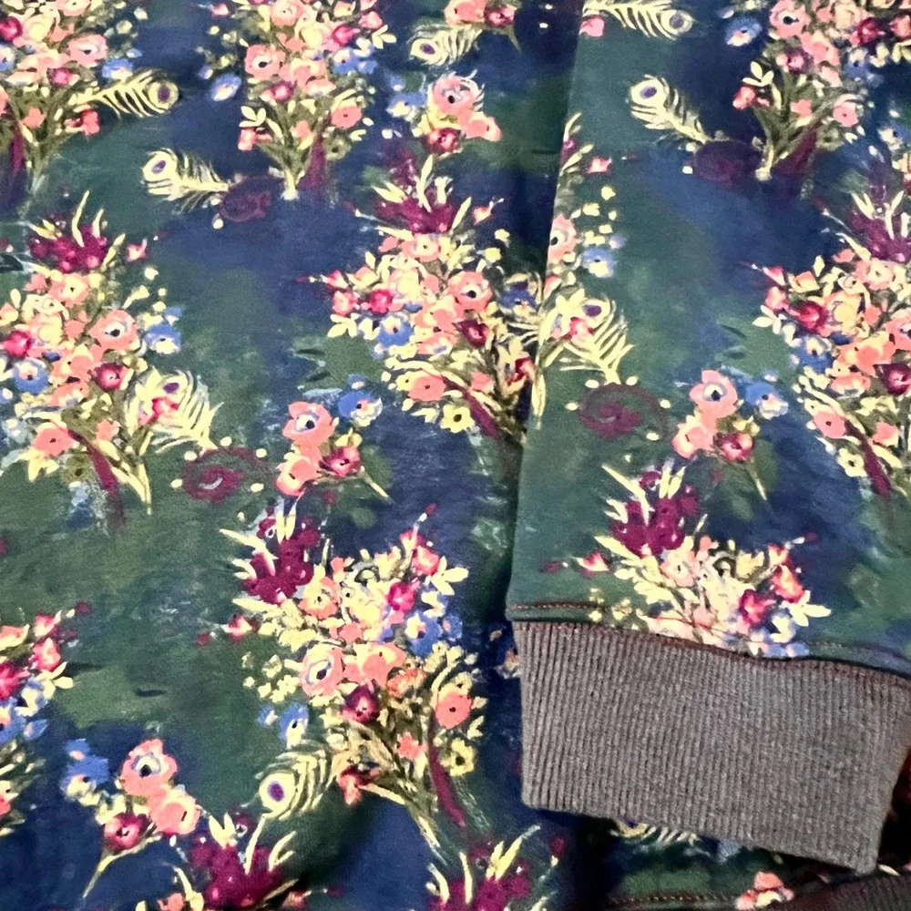 NWT NATURAL LIFE reversible oversized Navy Floral Pullover sweatshirt sweater SM - Picture 4 of 4